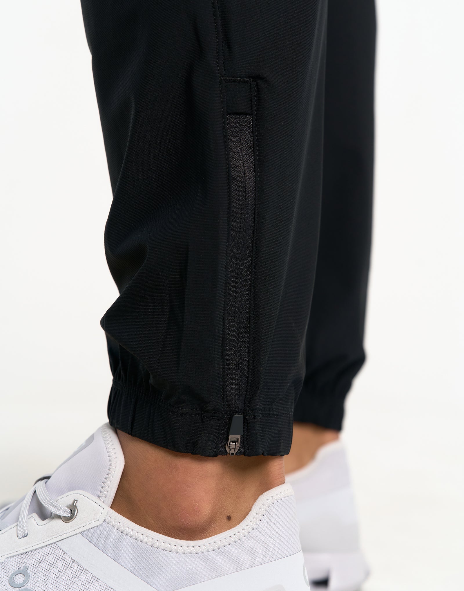 D1 Jogger - Black