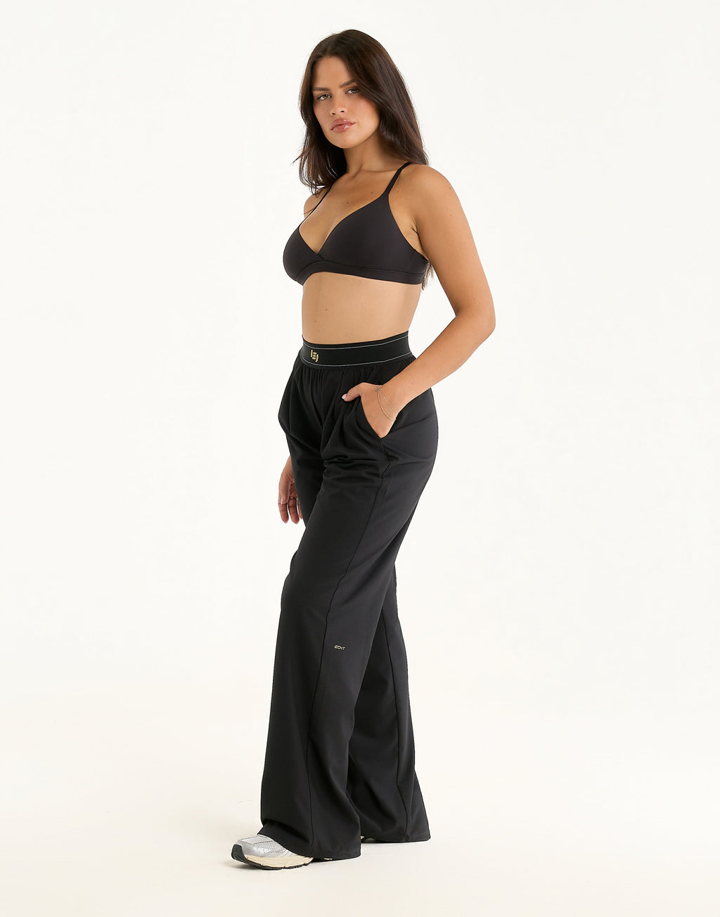 Elemental Crossover Bralette - Black