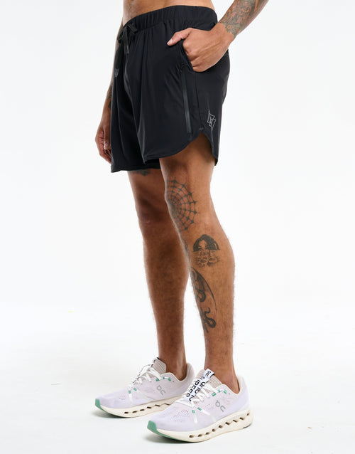 Apex Trainer Shorts - Black