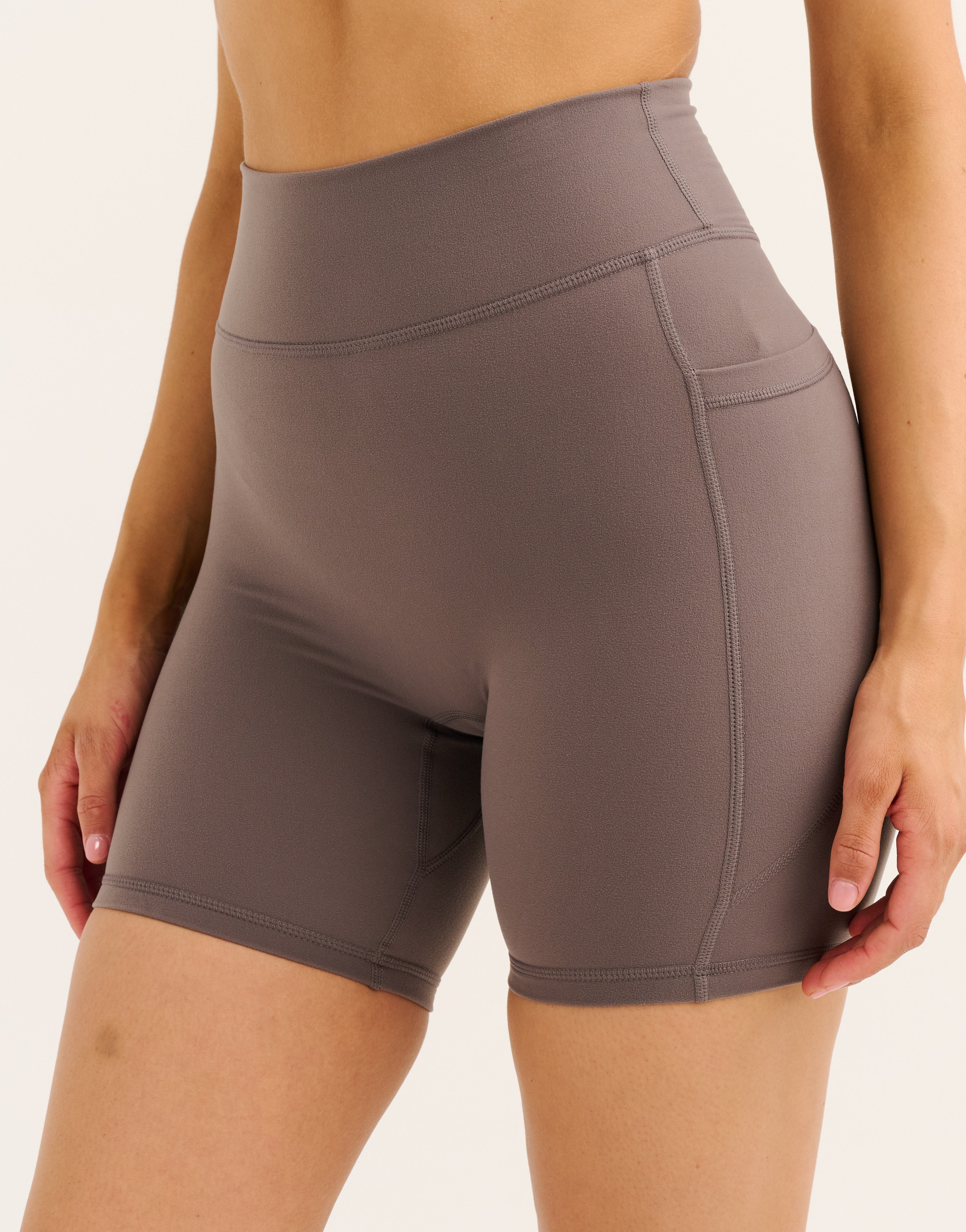 Ascend Pocket Shorts 6" - Slate Grey
