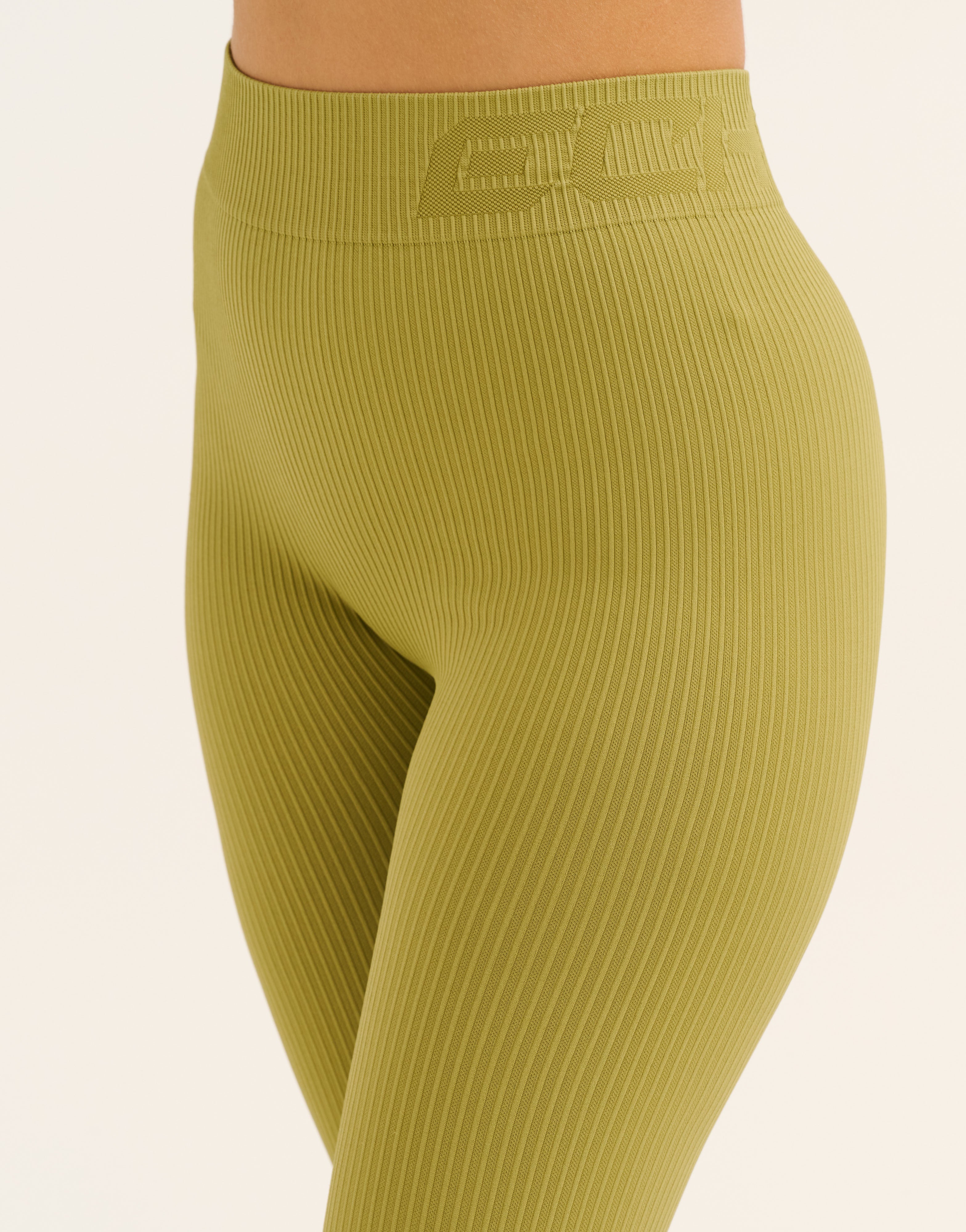 Arise Comfort Mid-Waist Leggings - Olive