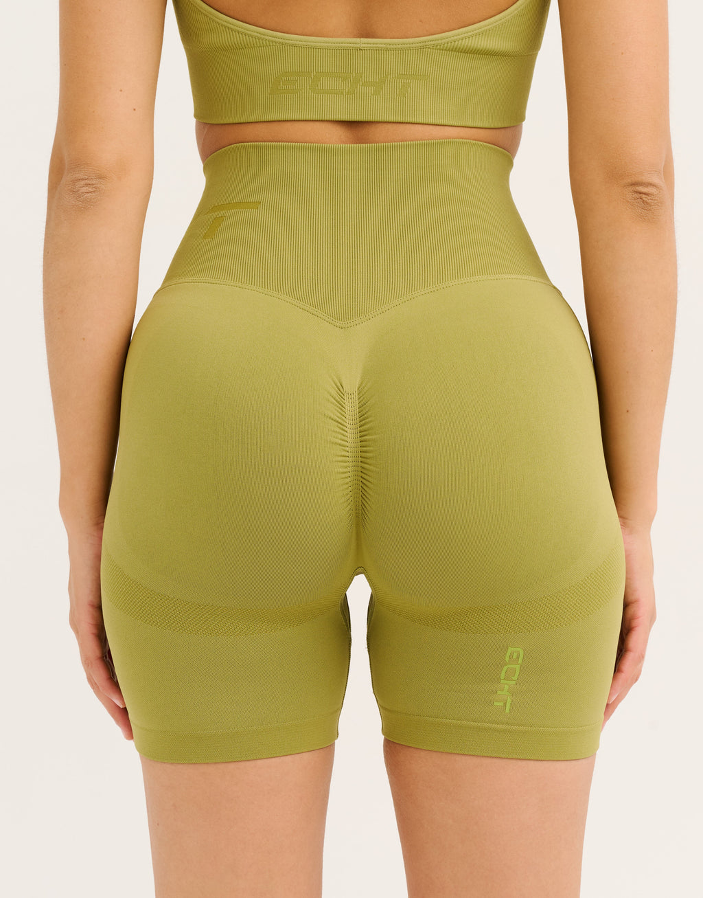 Arise Scrunch Shorts V2 - Olive