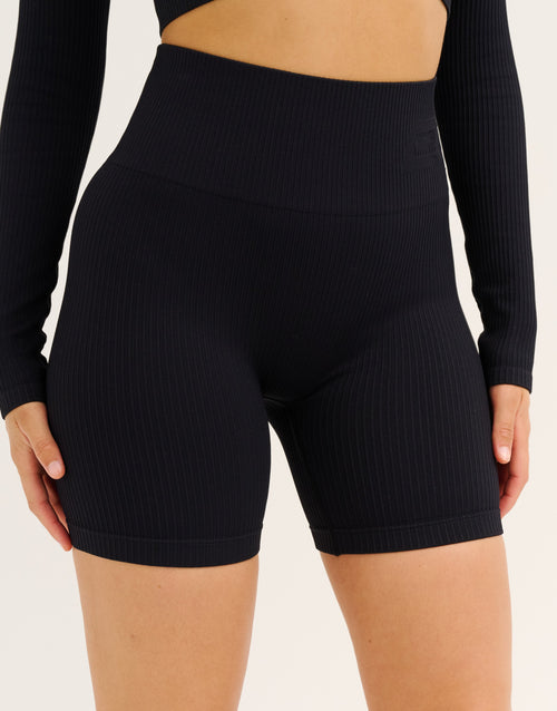 Arise Comfort Shorts V2 - Stealth Black