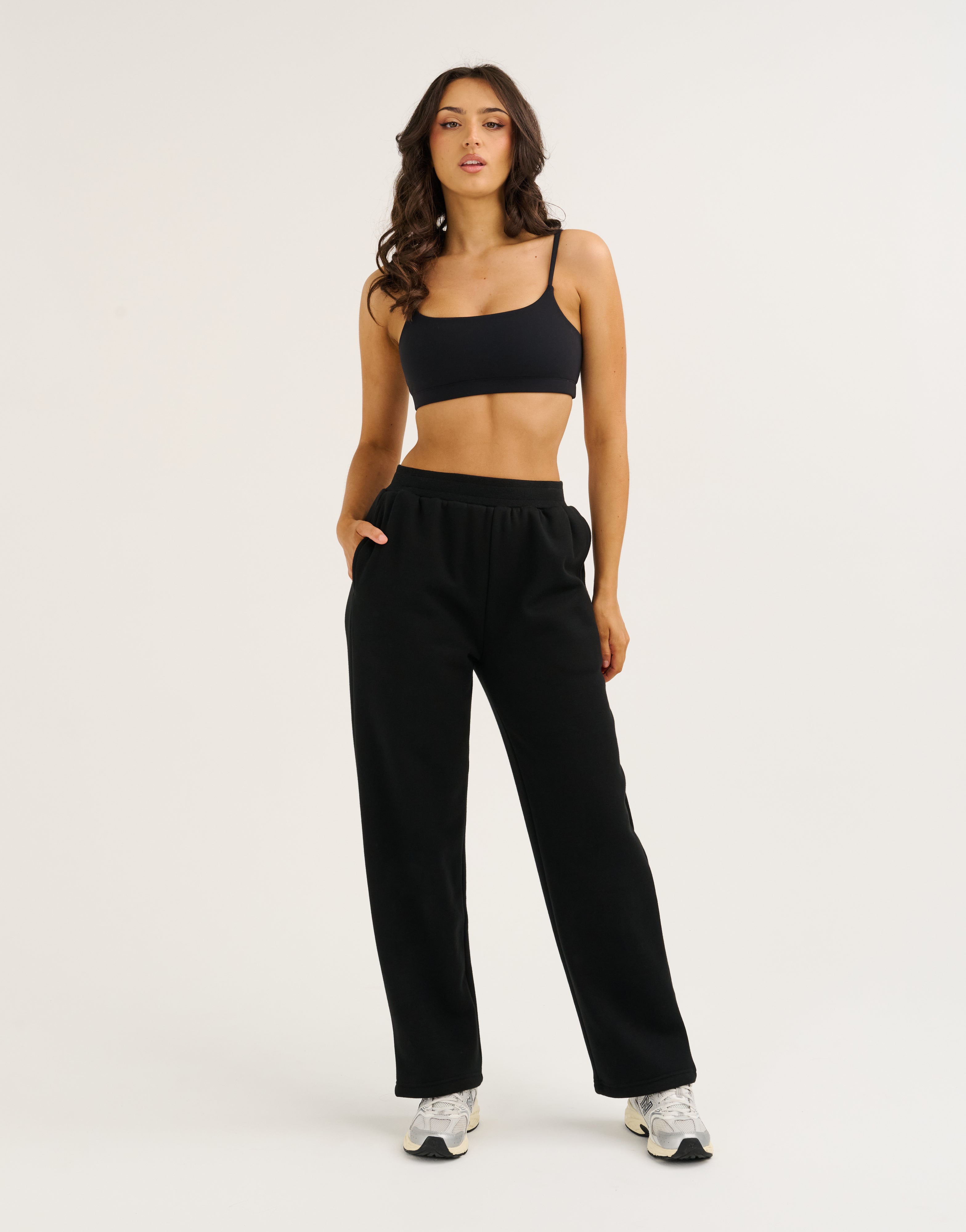 Elemental Straight Leg Sweatpants - Black