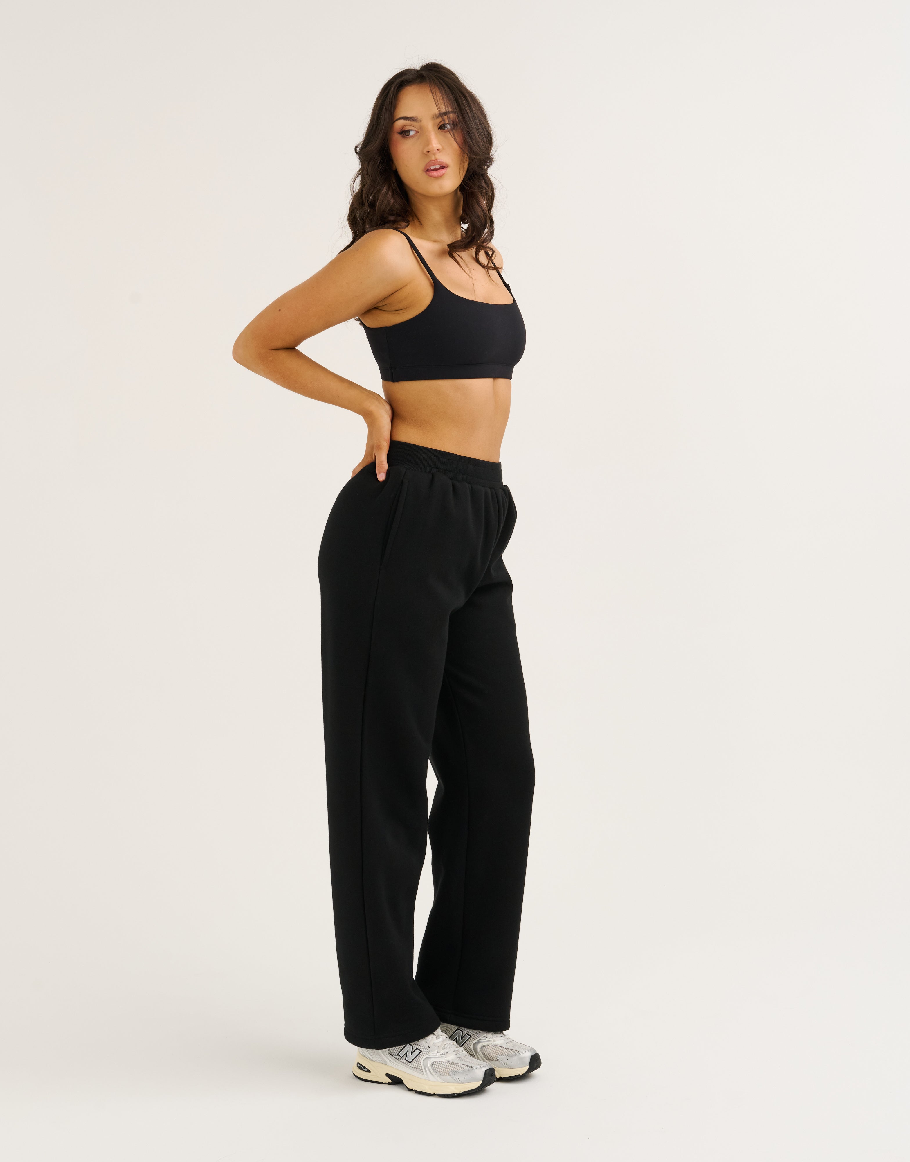 Elemental Straight Leg Sweatpants - Black