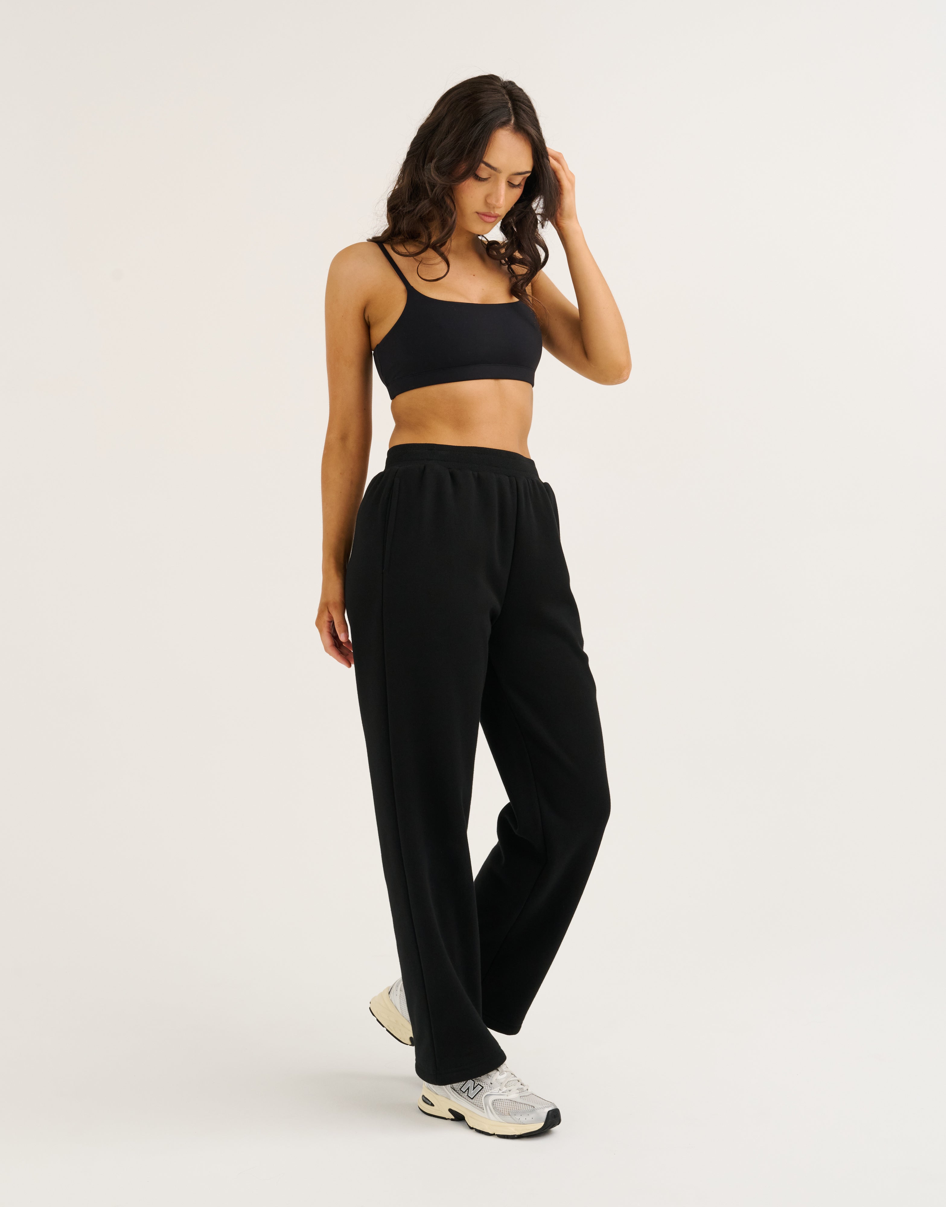 Elemental Straight Leg Sweatpants - Black