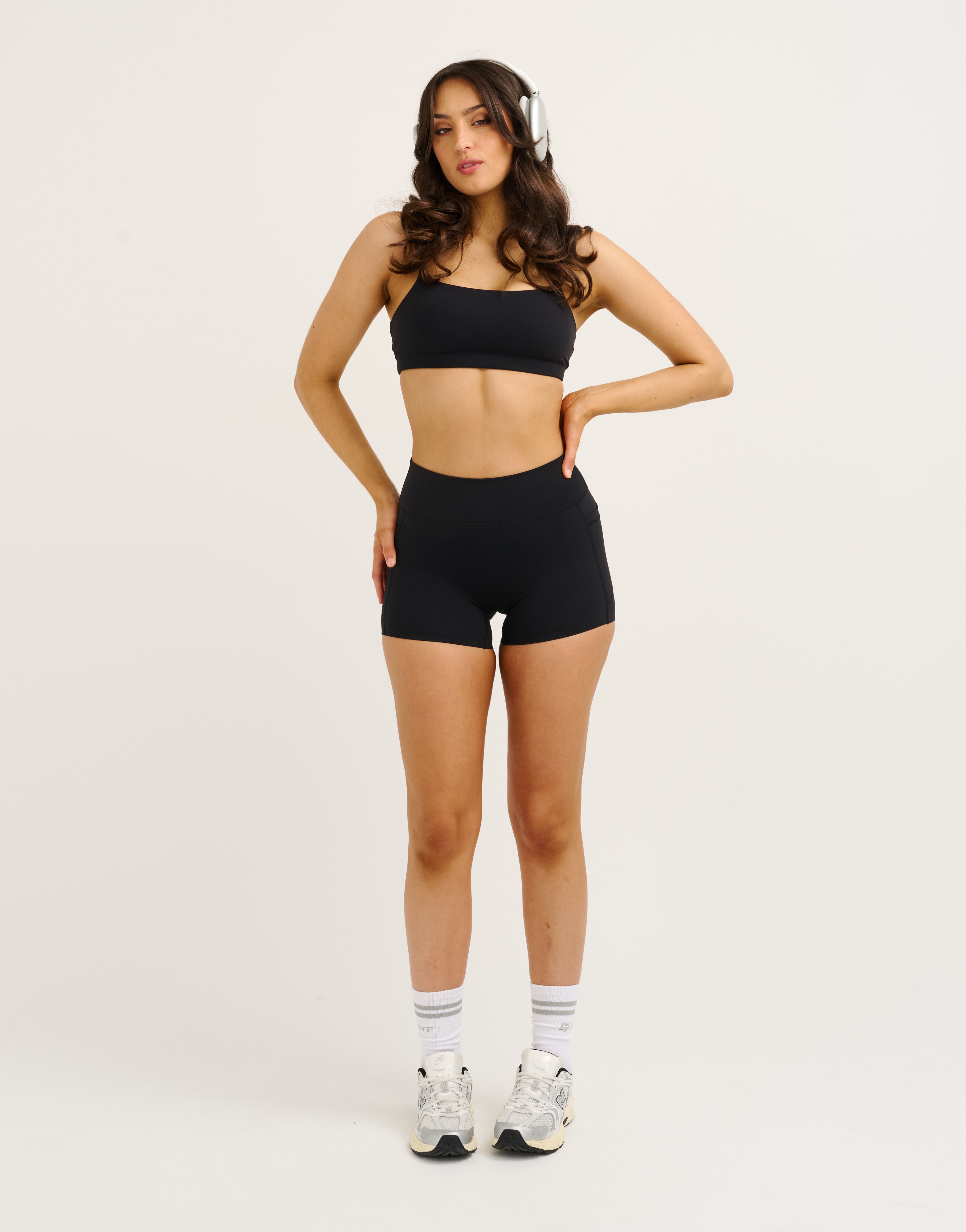 Lycra Invisible Scrunch Pocket Shorts - Black