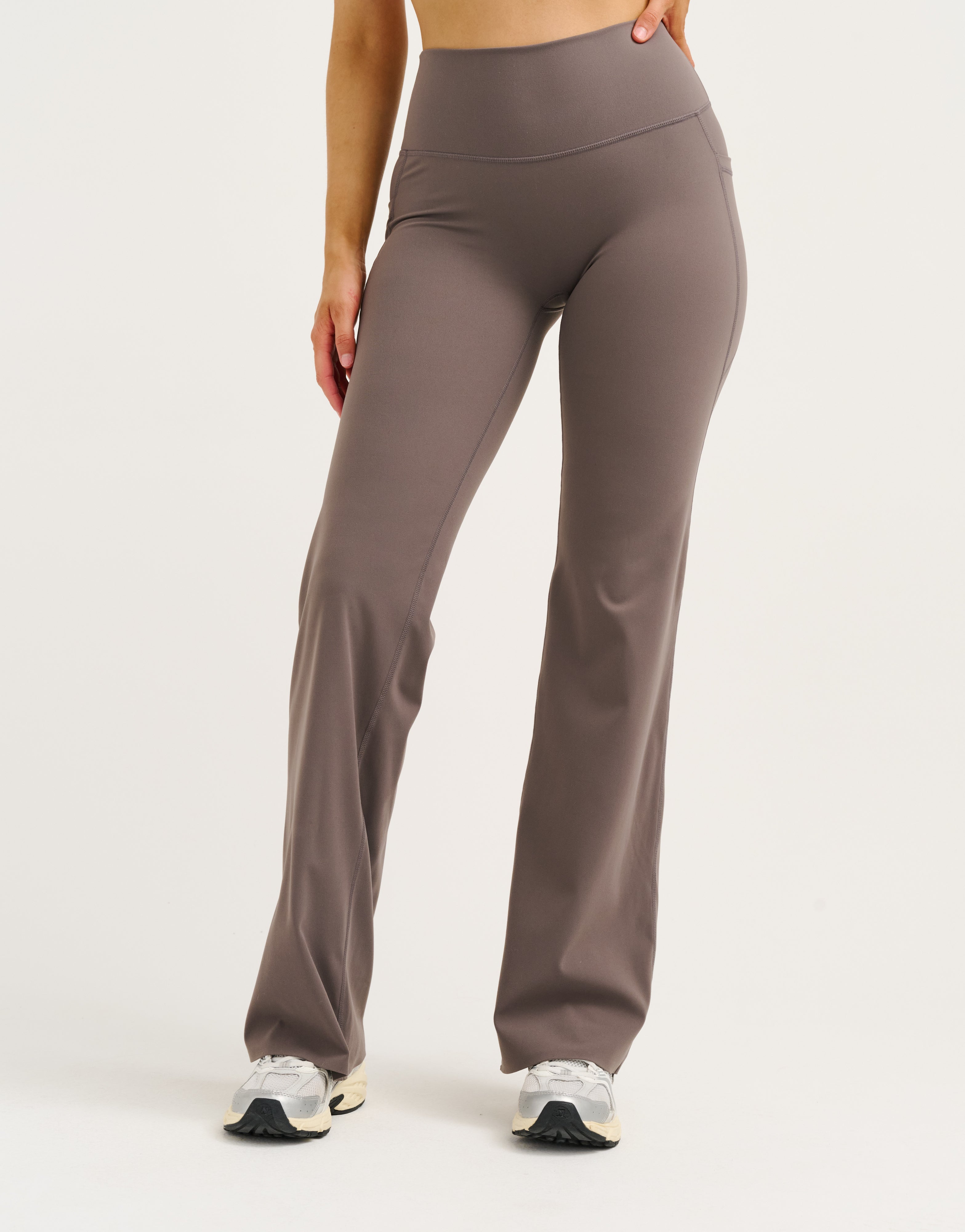 Lycra Invisible Scrunch Straight Leg Pant - Slate Grey