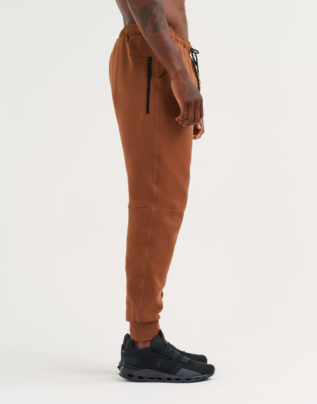 Echt Tech Joggers - Brown