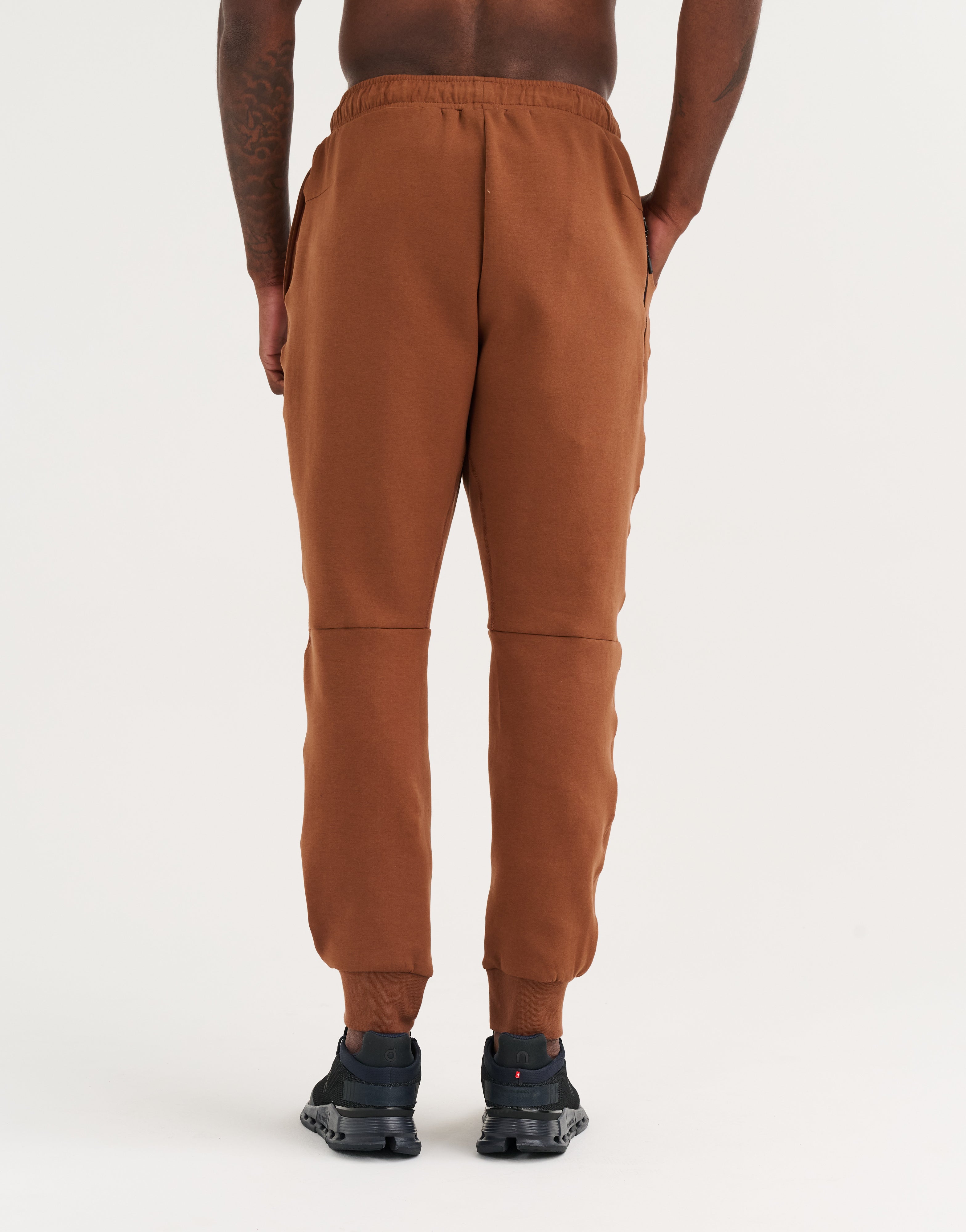Echt Tech Joggers - Brown