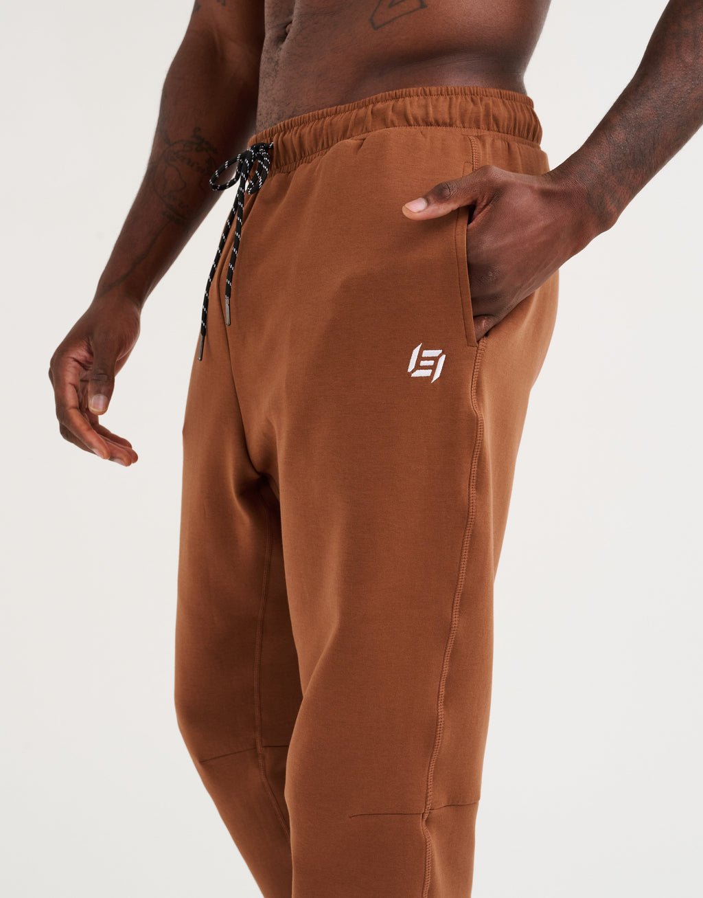 Echt Tech Joggers - Brown