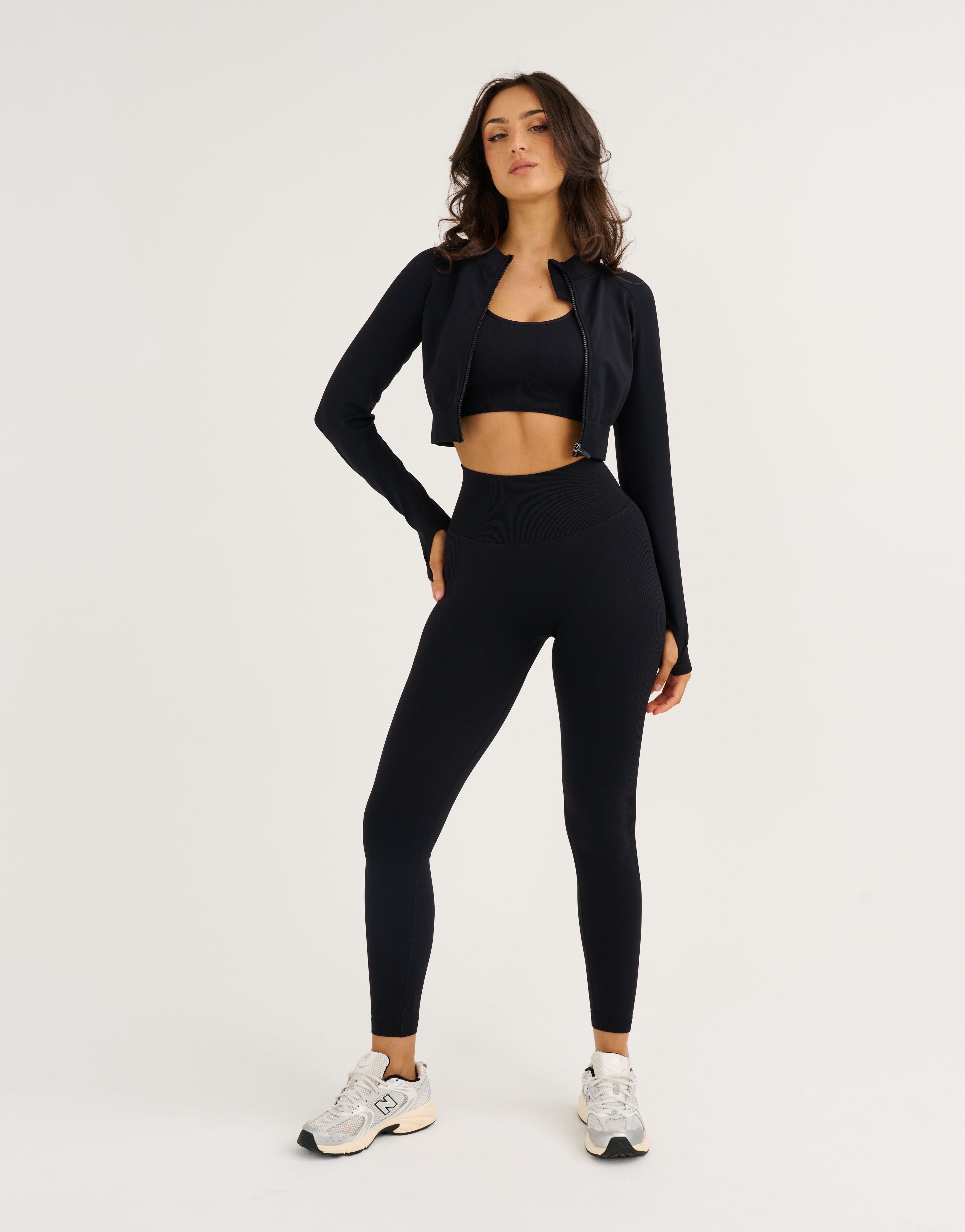 Arise Essential Zip-Up Long Sleeve - Stealth Black