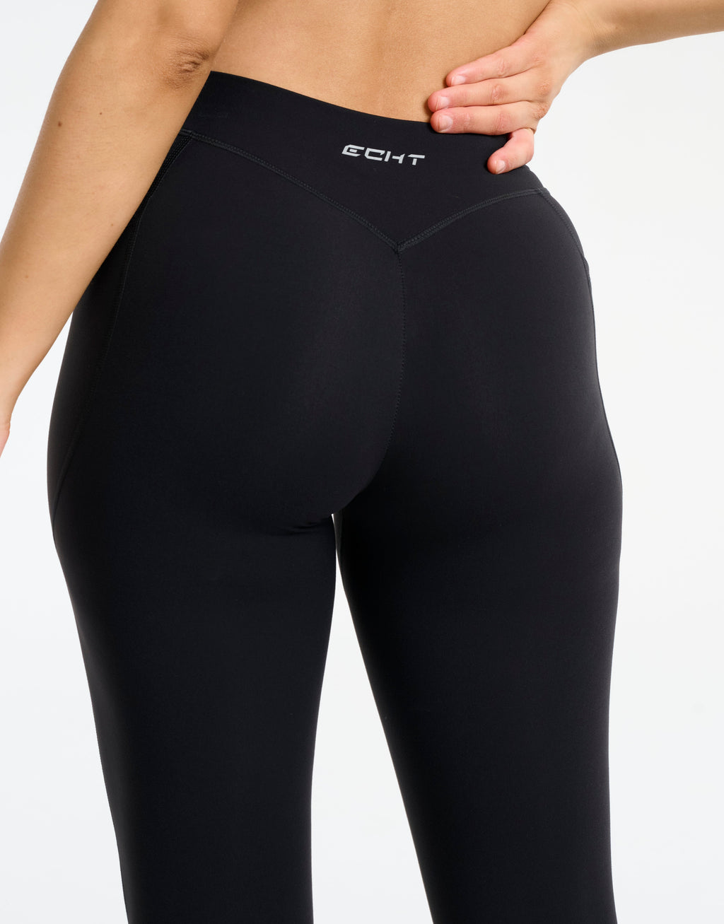 Ascend Pocket Mid-Waist Leggings 25" - Black
