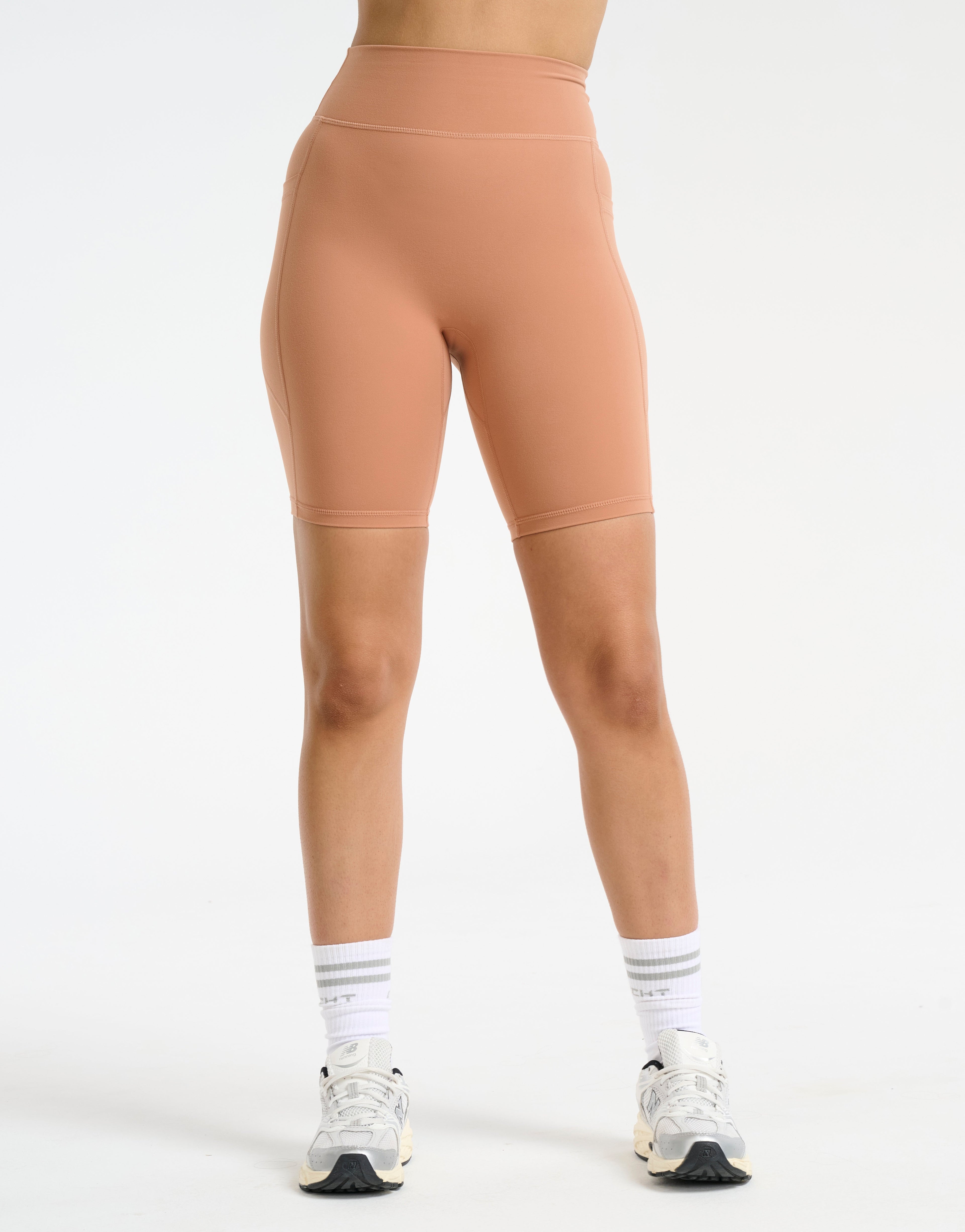 Ascend Pocket Shorts 8" - Sunset