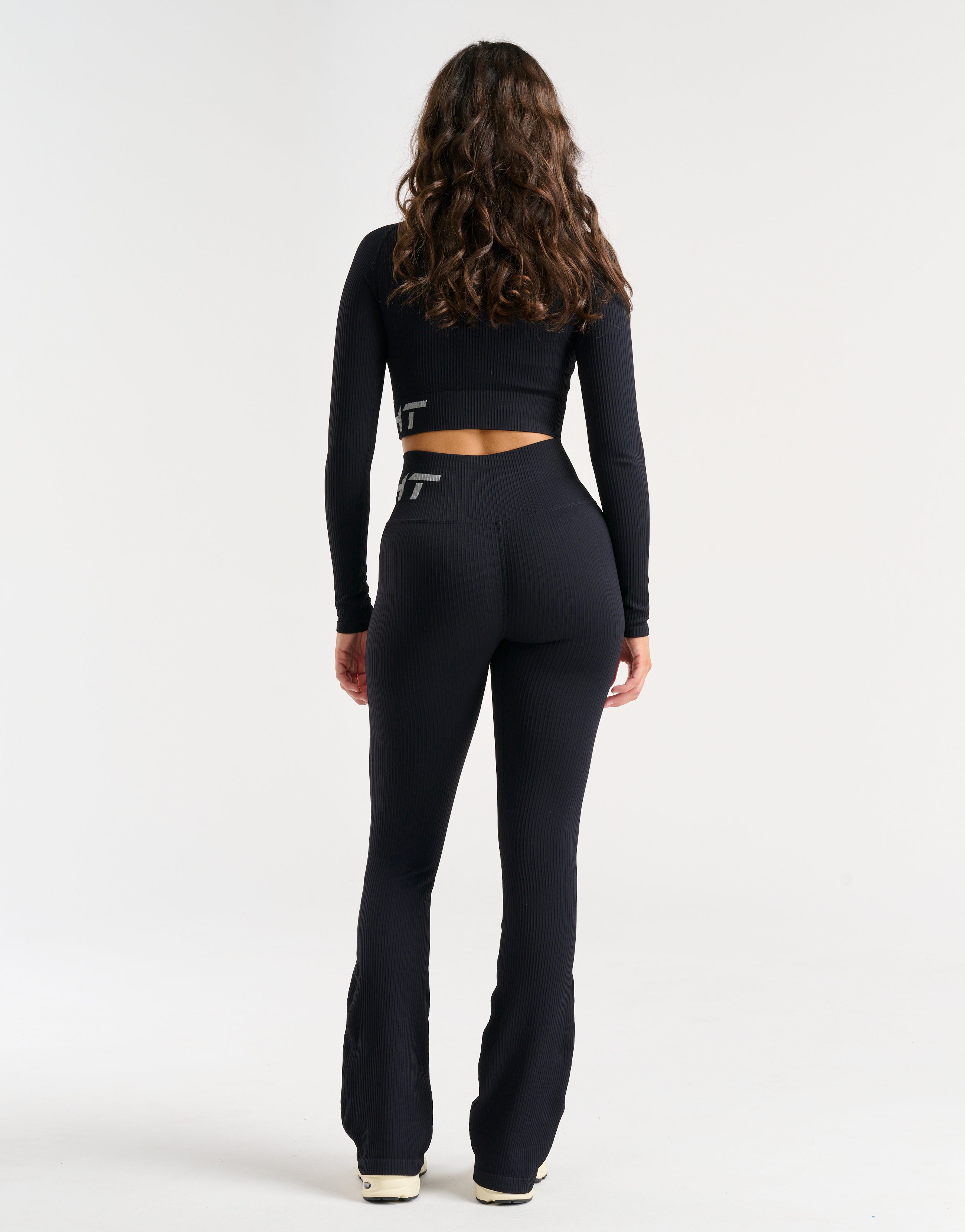 Arise Comfort Flare Leggings - Black
