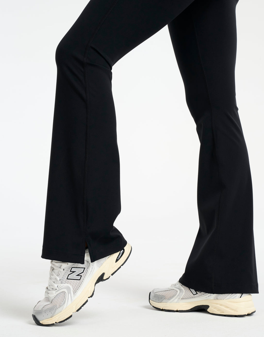 Sculpt Flare Pocket Leggings - Black