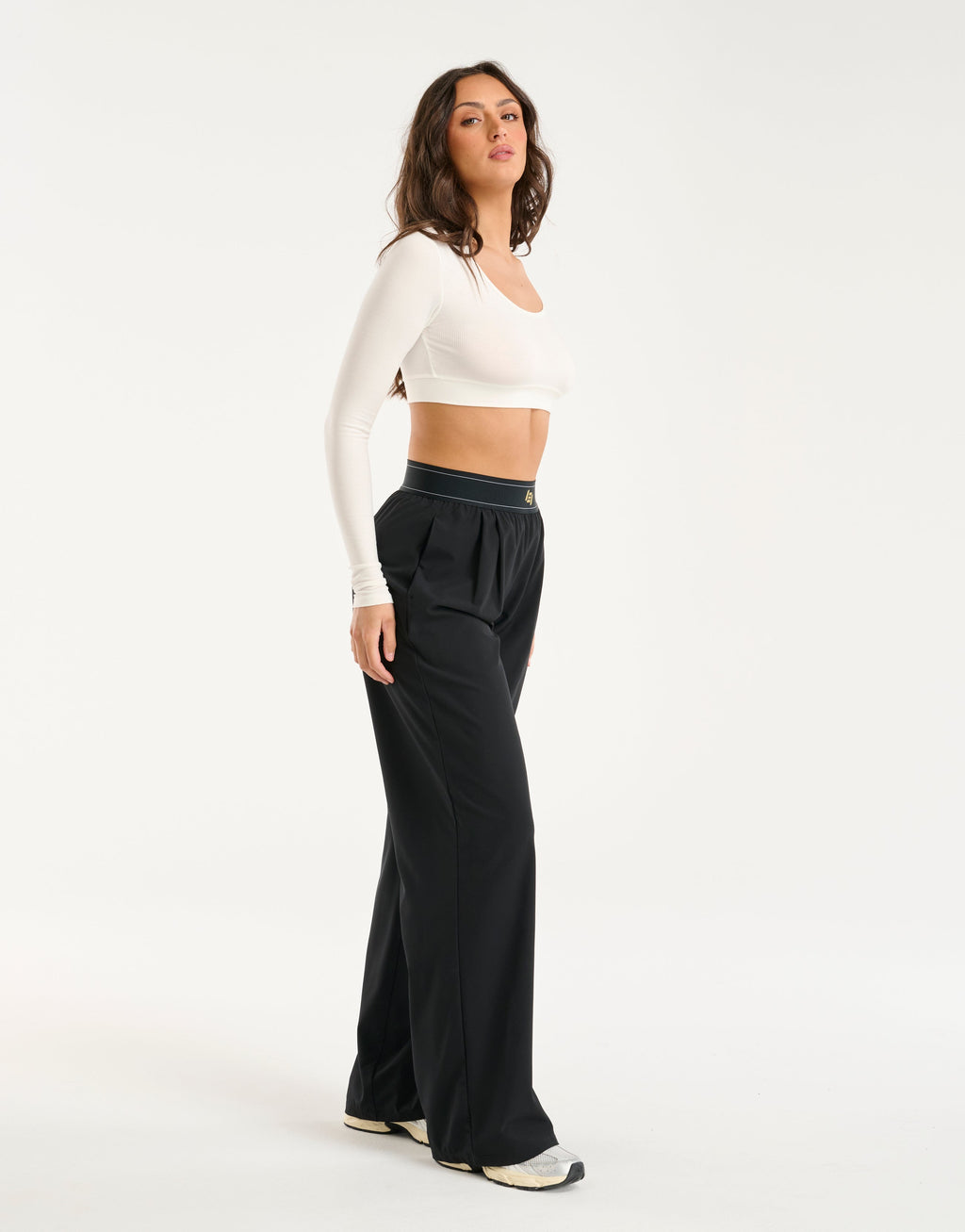 Echt Ribbed Cropped Long Sleeve - White