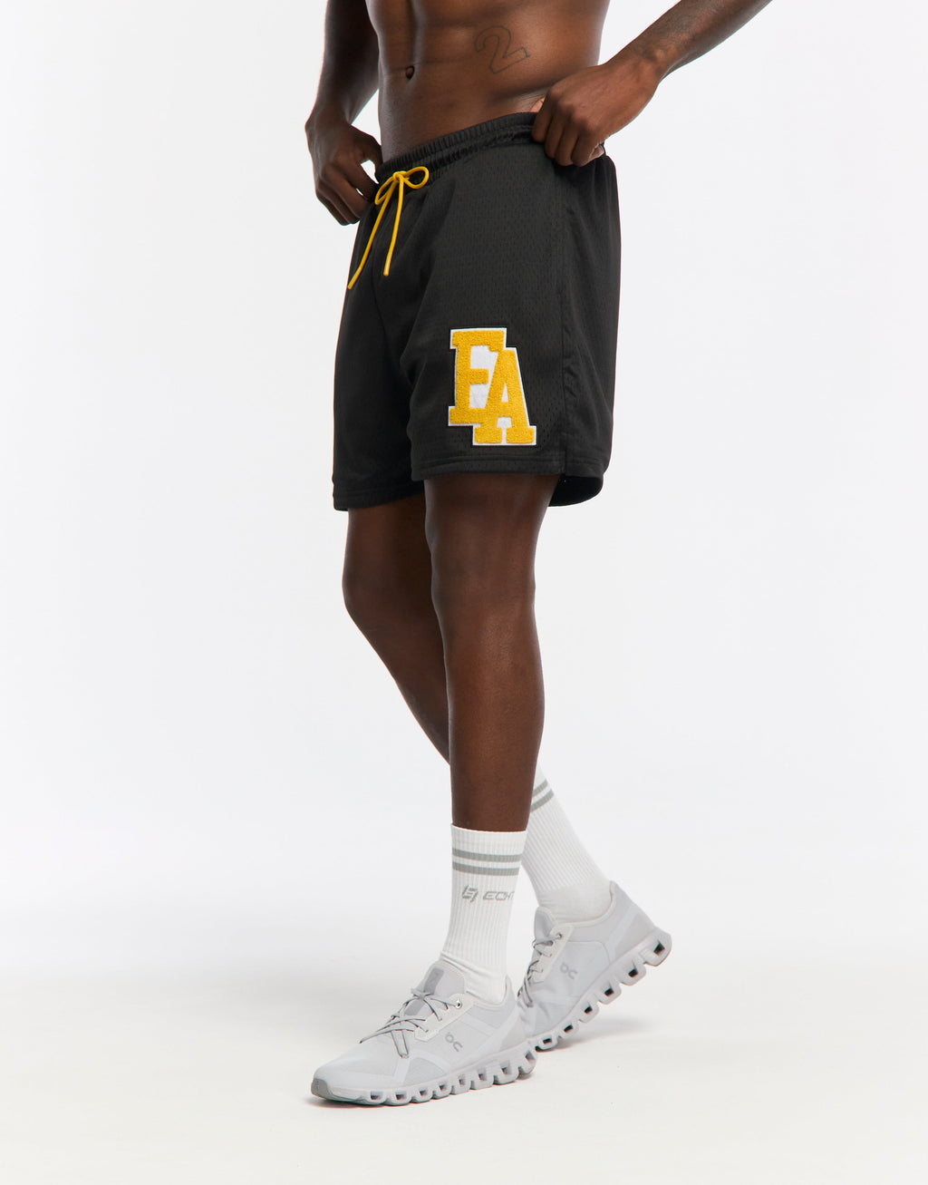 Top Marks Shorts - Black/Yellow