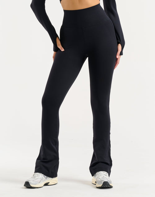 Arise Essential Flare Leggings - Black
