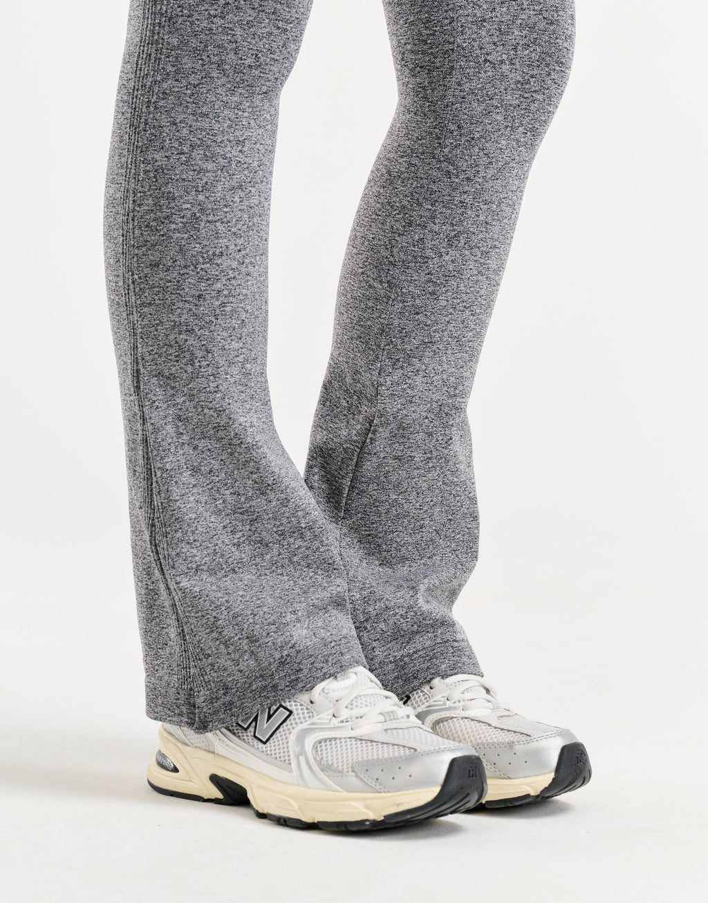 Arise Essential Flare Leggings - Charcoal