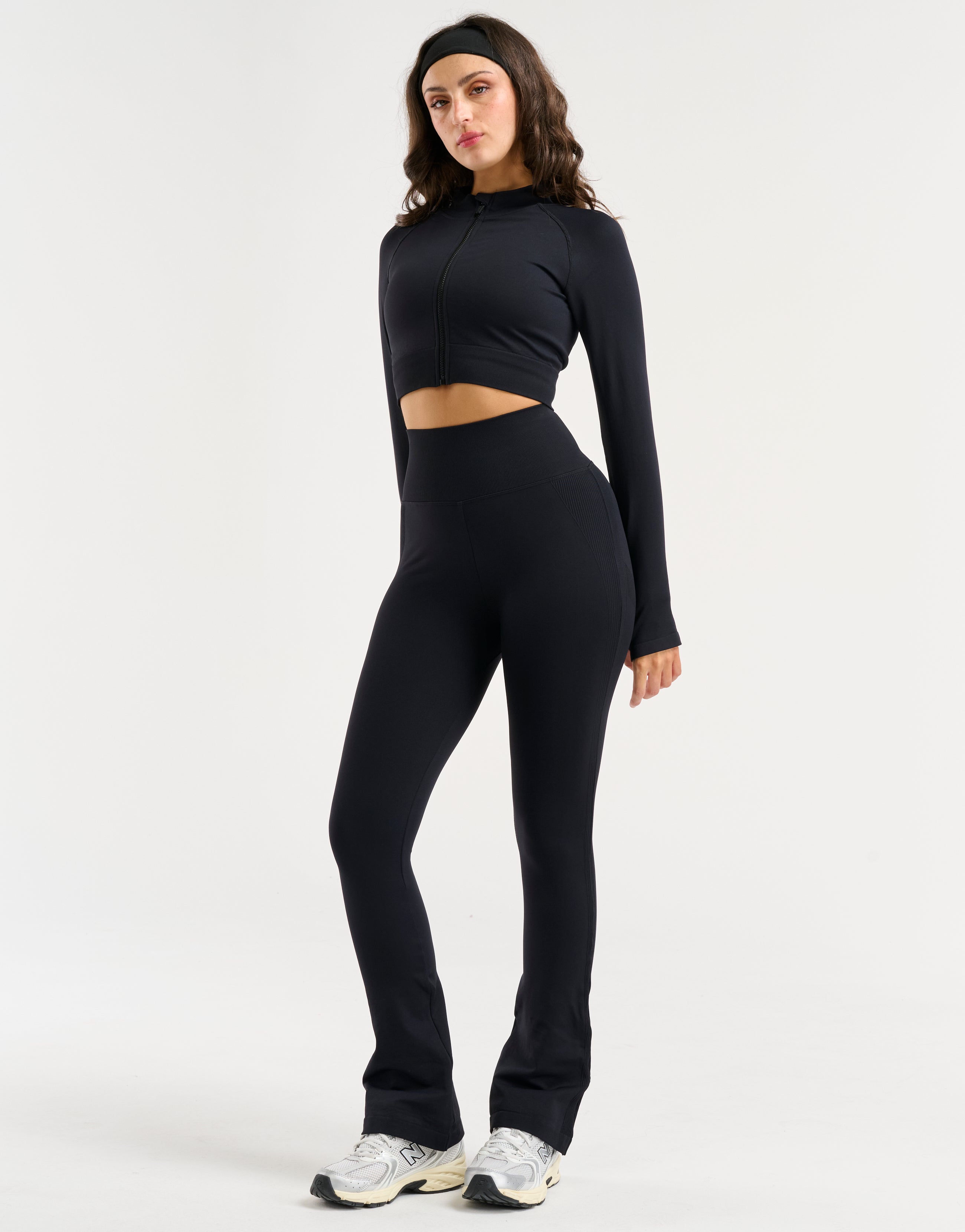 Arise Essential Zip-Up Long Sleeve - Black